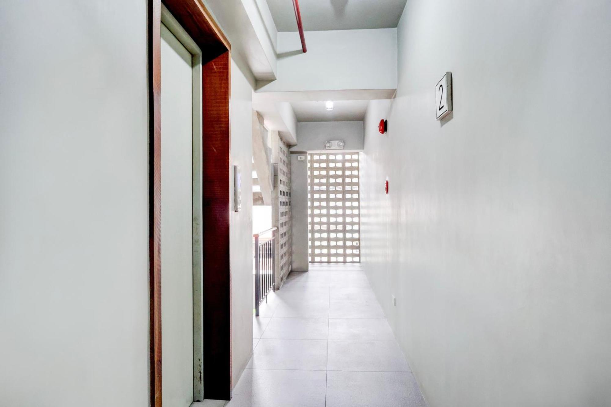Collection O Brblock Boutique & Residences, Santa Cruz Olympia, Makati Makati City Екстериор снимка